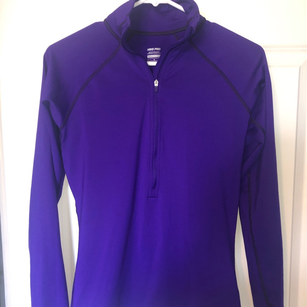 Women’s Nike Quarter Zip